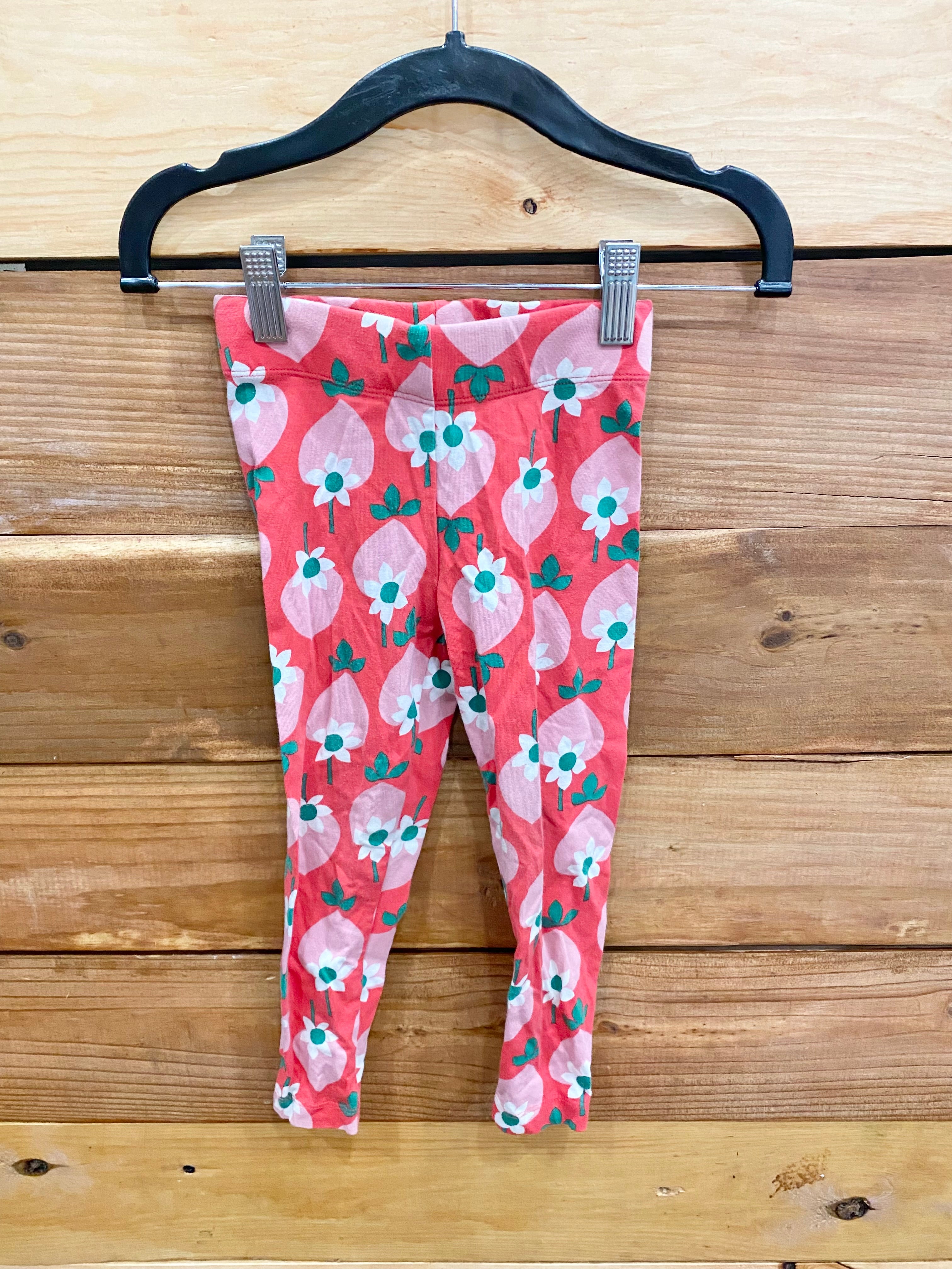 Mini Boden Strawberry Leggings Size 3-4Y – Three Little Peas Children's  Resale & Upscale Boutique