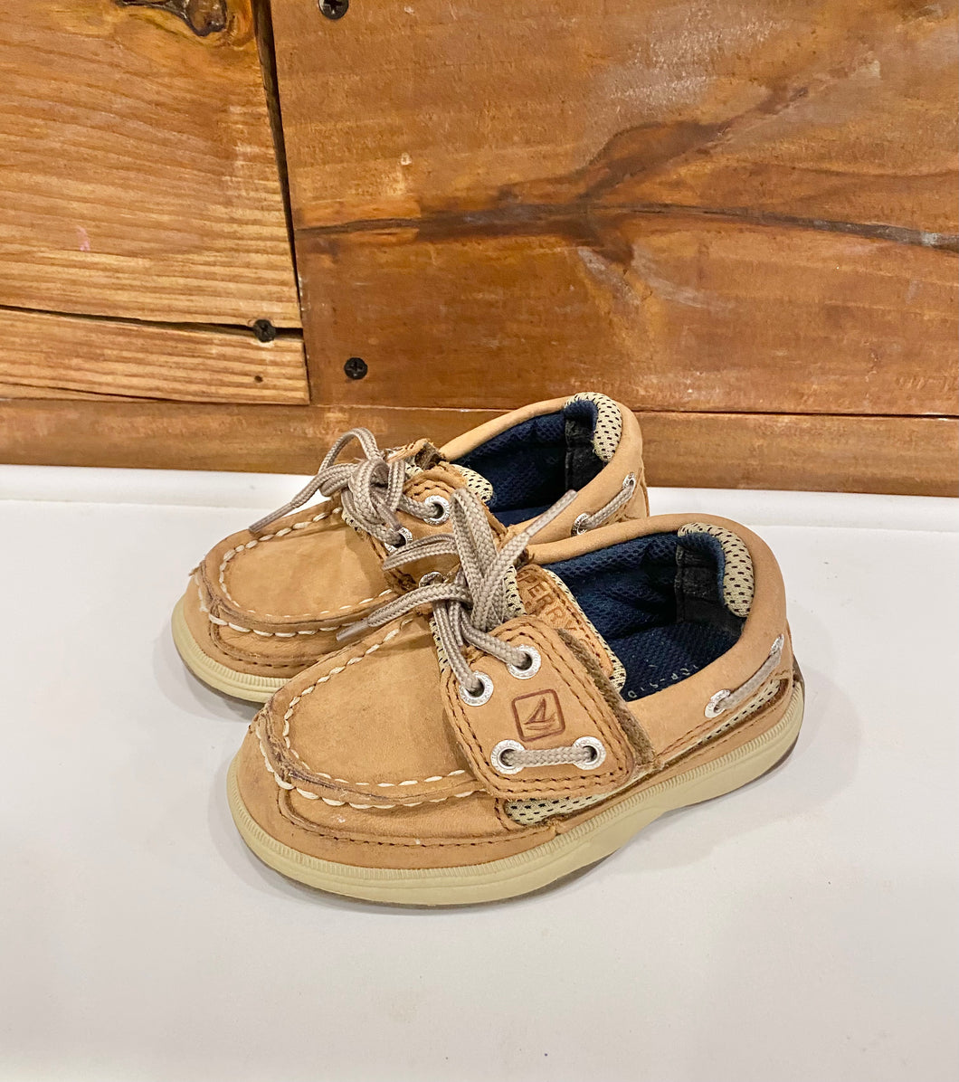 Sperry sale shoe size