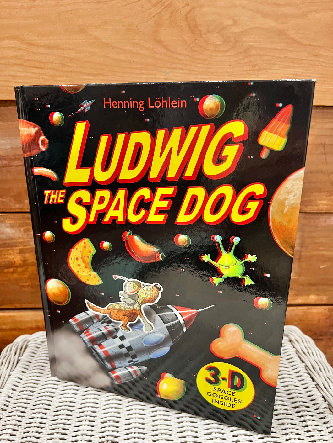 Ludwig Space Dog 3D Book